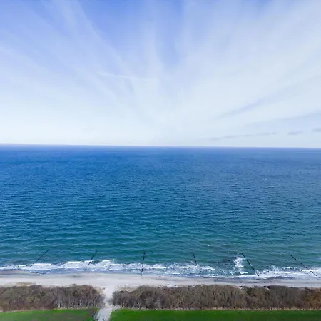 Strandhaeuser 公寓 *